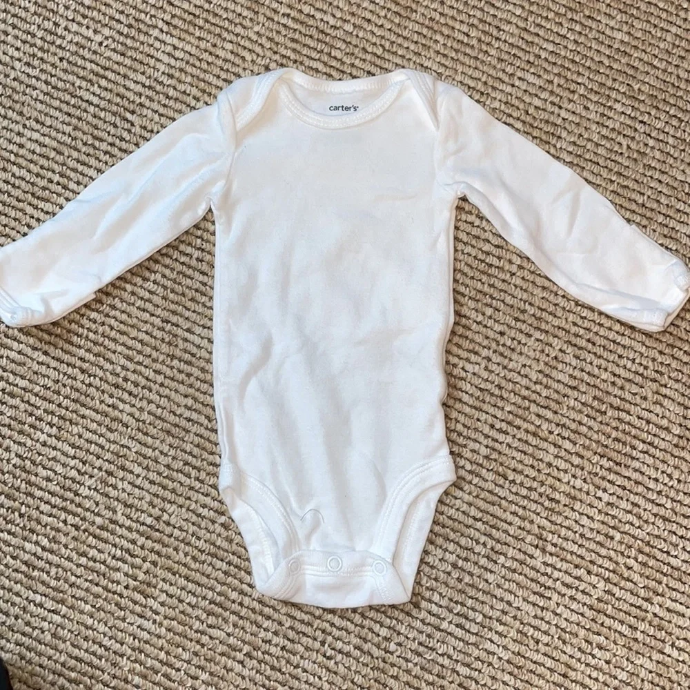 Carter’s newborn zip hoodie turtle & onesie
